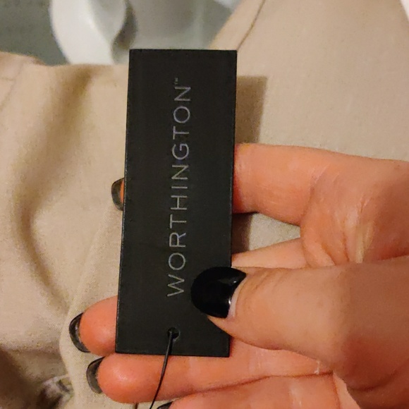 Skirt - Picture 3 of 4